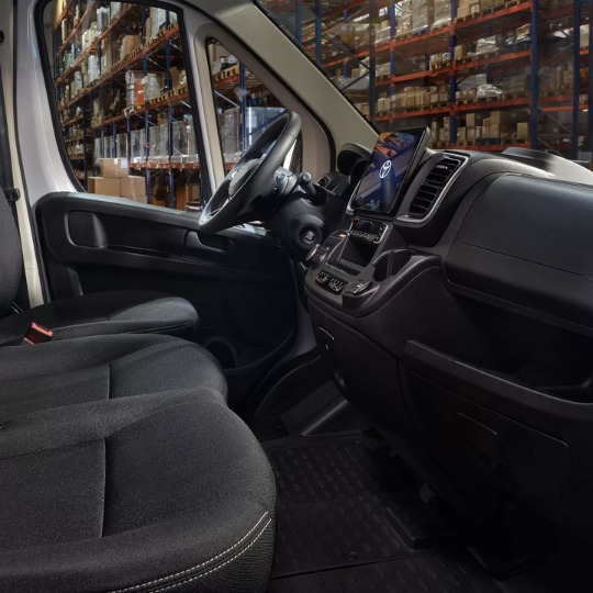 PROACE MAX (2)